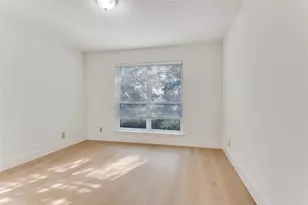 2805 Staffordshire Dr, Carrollton, TX 75007 - Photo 16