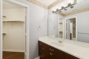 600 Quick Silver Dr, DeSoto, TX 75115 - Photo 10