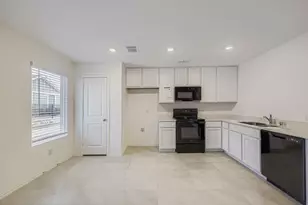 8739 Cottage Crk Dr, Fort Worth, TX 76123 - Photo 10