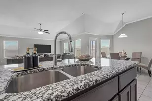 1948 Day Break Dr, Lancaster, TX 75146 - Photo 14