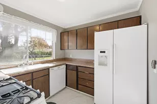 1410 Mohawk Dr, Arlington, TX 76012 - Photo 14