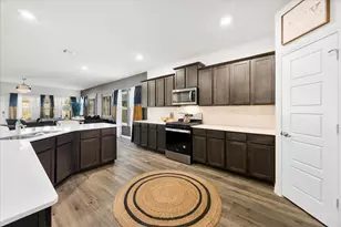 602 Royal Pine Dr, Fate, TX 75087 - Photo 4