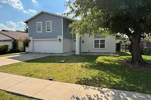 2113 Via Del Norte, Carrollton, TX 75006 - Photo 1