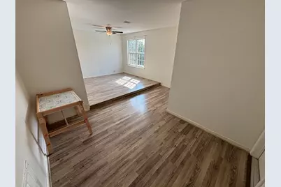 2113 Via Del Norte, Carrollton, TX 75006 - Photo 12