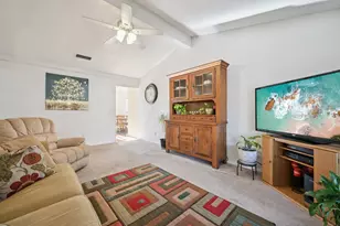 1021 Pleasant Valley Rd, Garland, TX 75040 - Photo 8