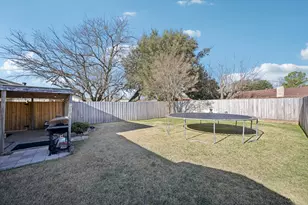 1021 Pleasant Valley Rd, Garland, TX 75040 - Photo 30