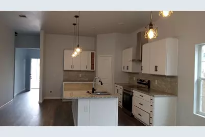 2213 Beverly Drive, Granbury, TX 76048 - Photo 6