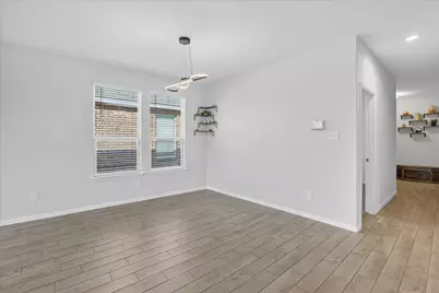 8649 Mirror Lake Drive, Fort Worth, TX 76179 - Photo 10