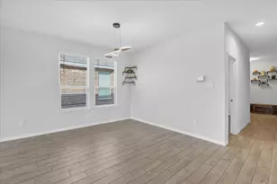 8649 Mirror Lk Dr, Fort Worth, TX 76179 - Photo 10