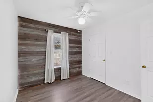 604 S Maxey St, Sherman, TX 75090 - Photo 18