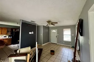 703 Hereford Dr, Beeville, TX 78102 - Photo 6