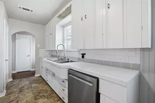 2325 Halbert St, Fort Worth, TX 76112 - Photo 18