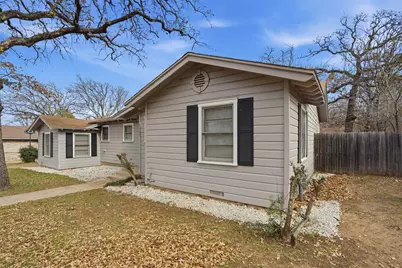 2325 Halbert Street, Fort Worth, TX 76112 - Photo 6