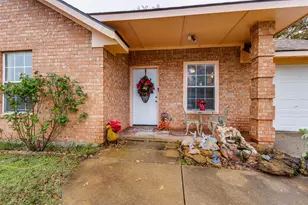 216 Creekstone Ct, Seagoville, TX 75159 - Photo 4