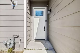 1701 Belzise Terrace, Fort Worth, TX 76104 - Photo 2