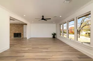 601 W Columbia St, Weatherford, TX 76086 - Photo 8