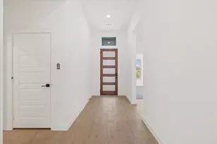 7136 Intrepid Dr, Fort Worth, TX 76179 - Photo 6