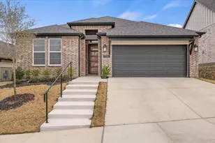 7136 Intrepid Dr, Fort Worth, TX 76179 - Photo 2