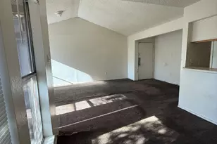 6050 Melody Ln, Dallas, TX 75231 - Photo 10