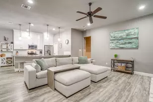 1576 Lizzie Ln, Burleson, TX 76028 - Photo 14