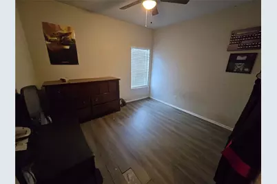 300 Wiley Street, Hutto, TX 78634 - Photo 10