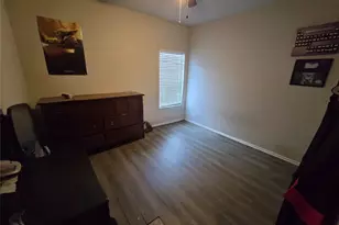 300 Wiley St, Hutto, TX 78634 - Photo 10