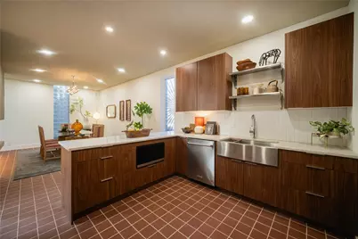 2628 Maple Springs Boulevard, Dallas, TX 75235 - Photo 18