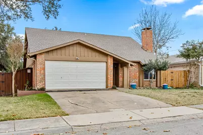 2302 Placid Drive, Carrollton, TX 75007 - Photo 2