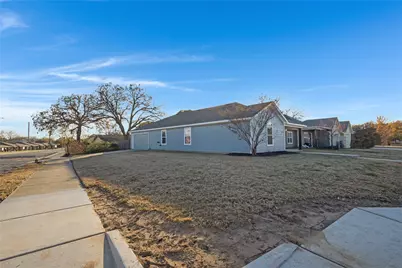 1732 Post Oak Court, Denton, TX 76209 - Photo 2