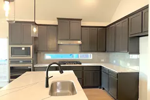 3109 Heather Lk Ct, Celina, TX 75009 - Photo 2