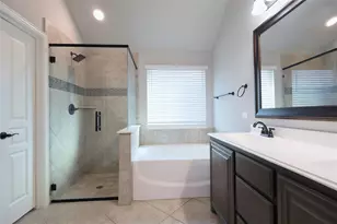 531 Harvest Grove Dr, Waxahachie, TX 75165 - Photo 18