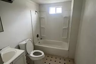 603 McKinney St, Farmersville, TX 75442 - Photo 12