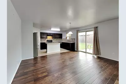 14721 Forest Hollow Drive, Balch Springs, TX 75180 - Photo 6