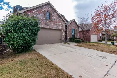 1512 Cockatiel Drive, Little Elm, TX 75068 - Photo 2