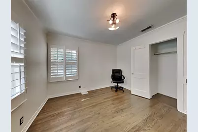 8902 Redondo Drive, Dallas, TX 75218 - Photo 10