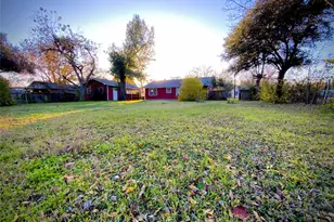 203 S Red River St, Mexia, TX 76667 - Photo 4