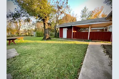 203 S Red River Street, Mexia, TX 76667 - Photo 6