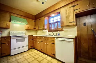 203 S Red River St, Mexia, TX 76667 - Photo 10