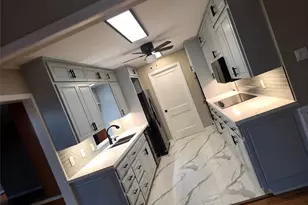 5800 Mt Rockwood Cir, Waco, TX 76710 - Photo 16