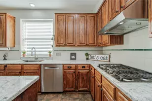 12718 Shady Fern Ct, Houston, TX 77065 - Photo 10