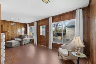 9263 Forest Hills Blvd, Dallas, TX 75218 - Photo 26