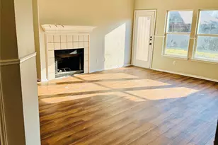 1414 Country Ln, Allen, TX 75002 - Photo 2