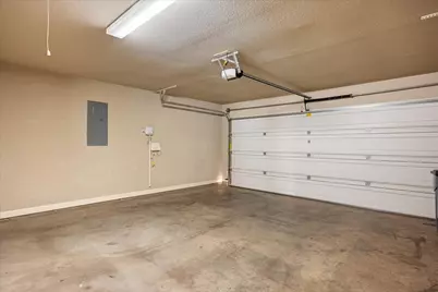 107 Donna Circle, Granbury, TX 76049 - Photo 20