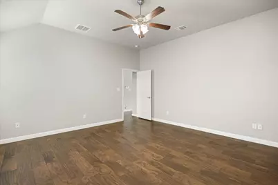 107 Donna Circle, Granbury, TX 76049 - Photo 12