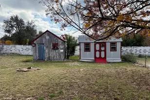 802 E Main St, Hamilton, TX 76531 - Photo 16