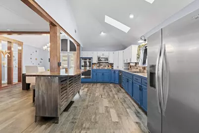 225 SW Alsbury Boulevard, Burleson, TX 76028 - Photo 14