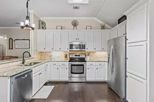 345 Woodard Ln, Bruceville, TX 76630 - Photo 14