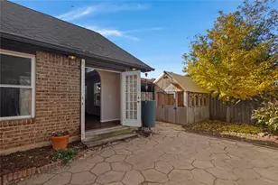 2024 Feather Ln, Lewisville, TX 75077 - Photo 22