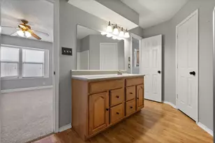 1302 Ivy Creek Dr, Mansfield, TX 76063 - Photo 20