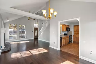 1302 Ivy Creek Dr, Mansfield, TX 76063 - Photo 10